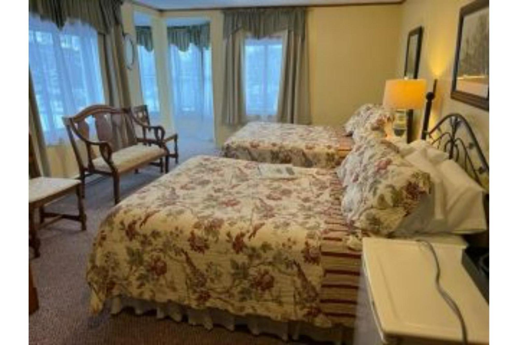 The Bavarian Manor Hotel Purling Bagian luar foto