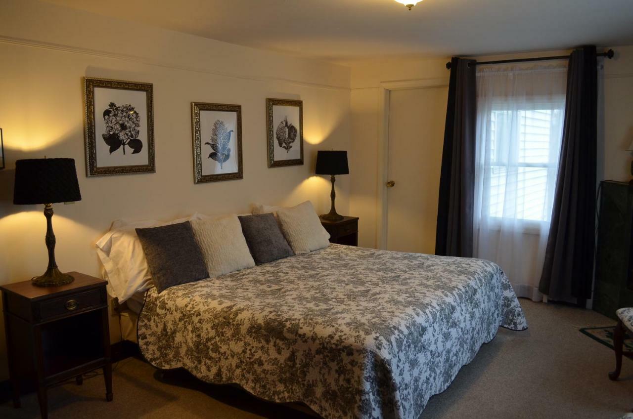 The Bavarian Manor Hotel Purling Bagian luar foto