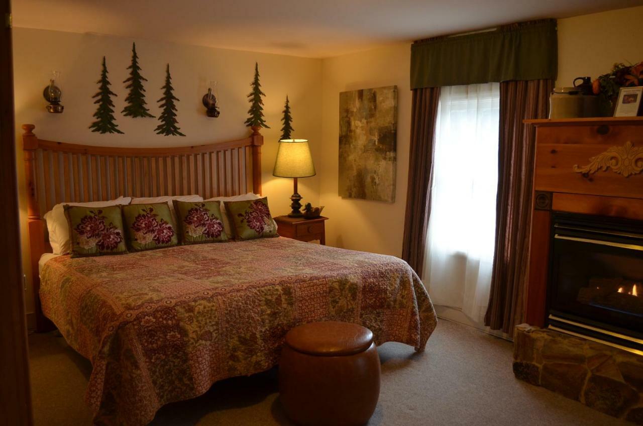 The Bavarian Manor Hotel Purling Bagian luar foto